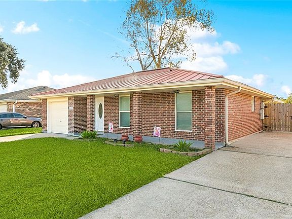 2nd image of 3120 Nature Dr