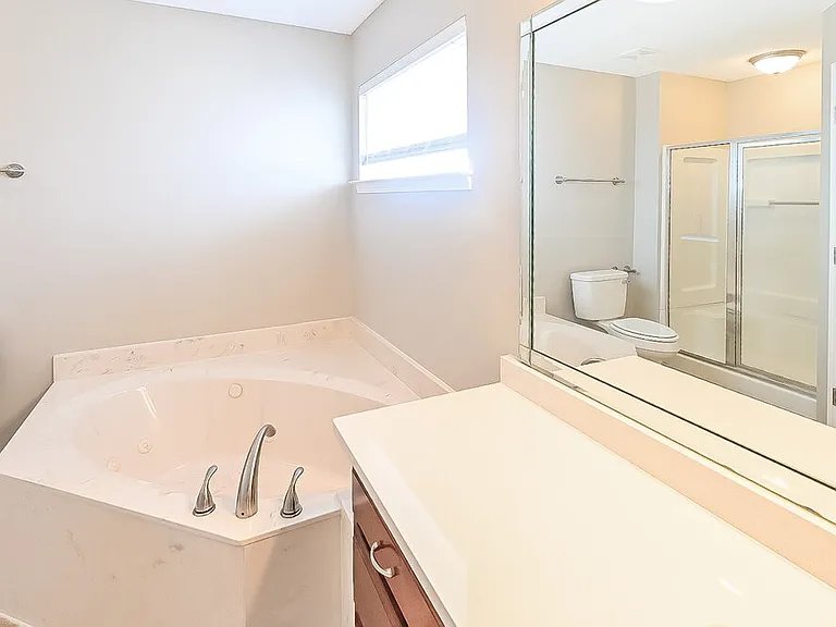 8531 Cross Point Dr — Photo 9