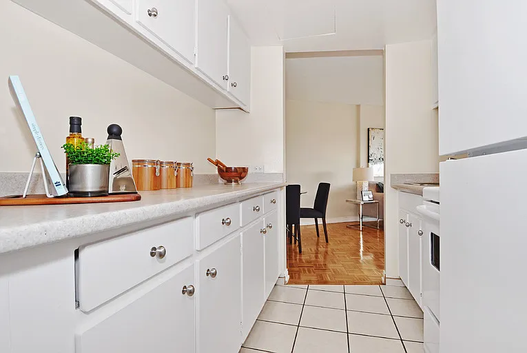 1011 Beach Ave #2503 photo 1
