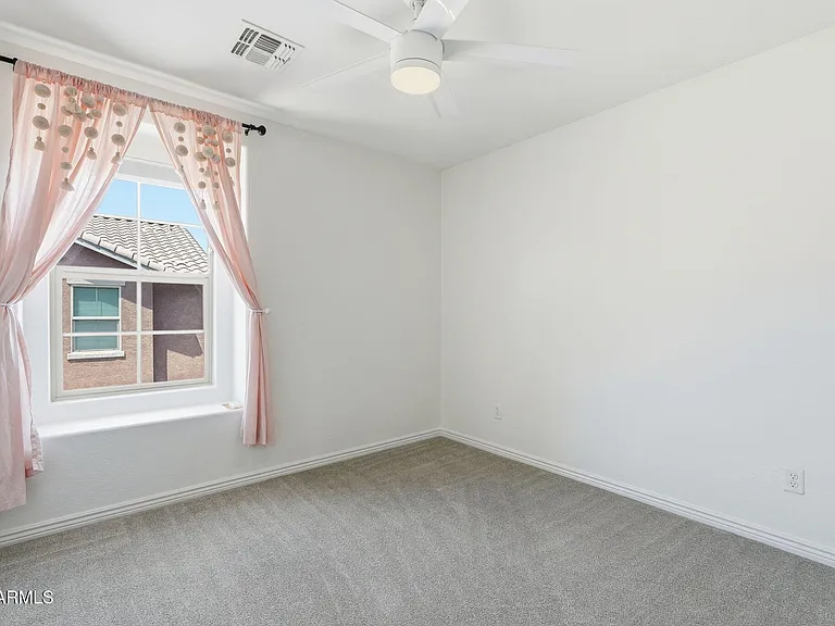 464 N Ranger Trl — Photo 24