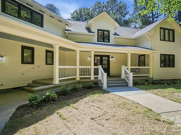 4th image of 9265 Belle Pines Ct