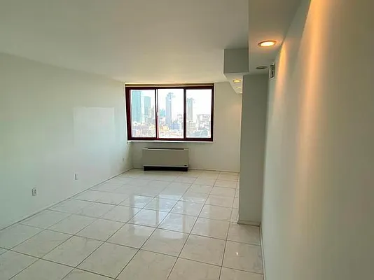 Sold by Rock Realty | media 5