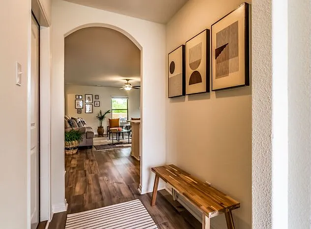 107 Crimson Cir — Photo 43