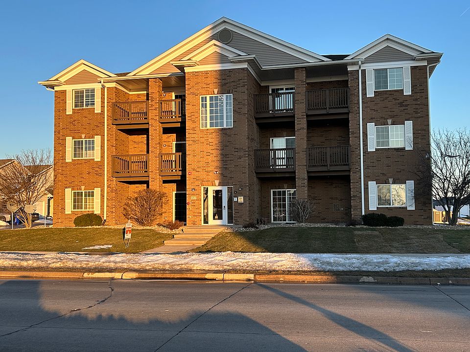 1st image of 460 Kansas Ave Unit 7