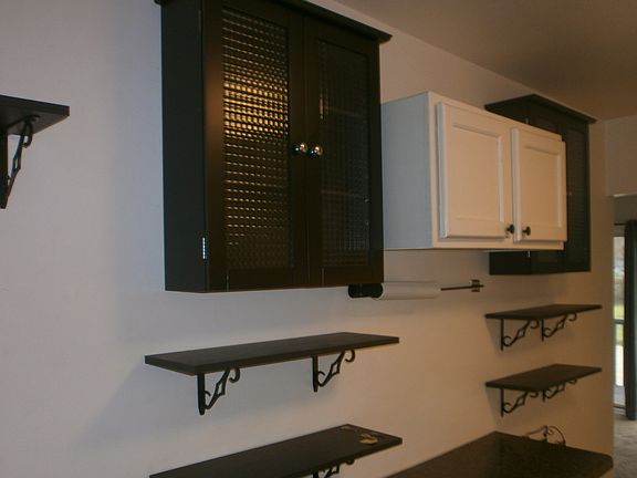 4th image of 120 Karen St
