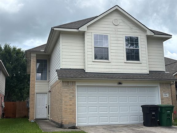 2nd image of 13642 Rural Oak St