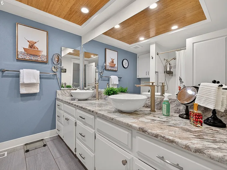 2264 SE Singing Woods Dr — Photo 38