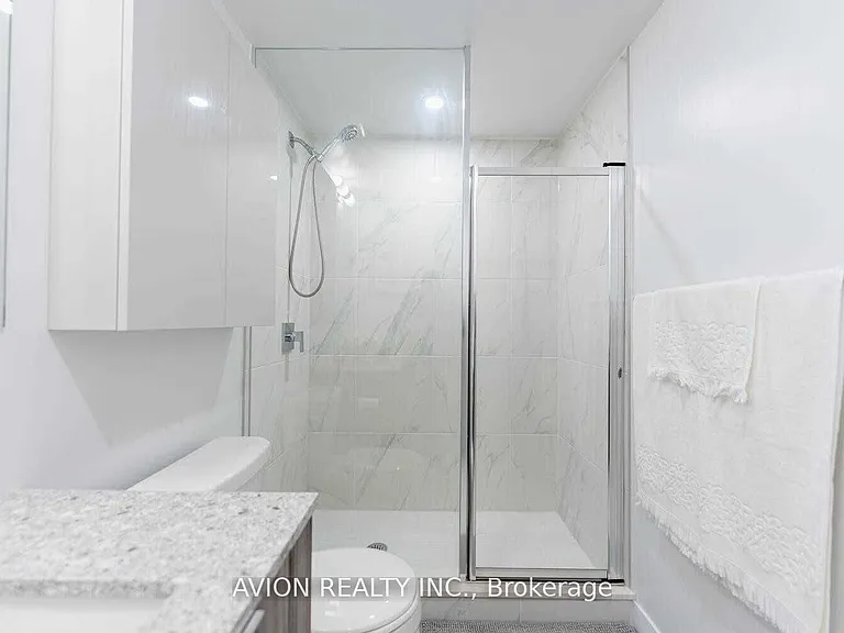 31 Tippett Rd #336 — Photo 18