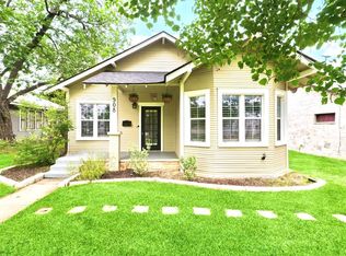 908 Myrta St, Kerrville, TX 78028