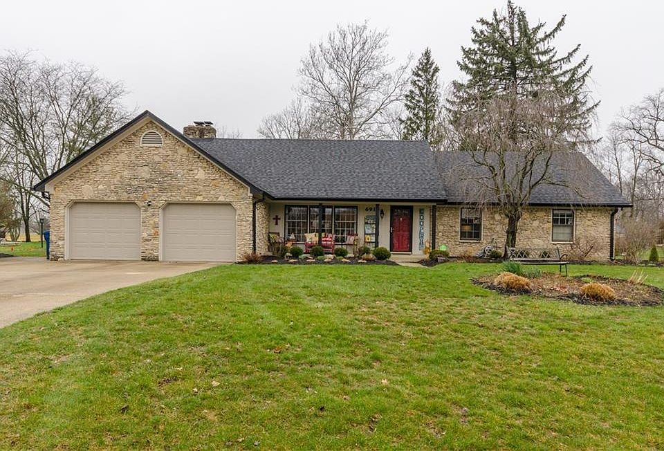 1st image of 6910 Kingswood Dr