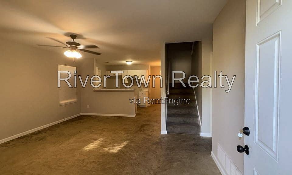 1st image of 4432 Sunny View Dr