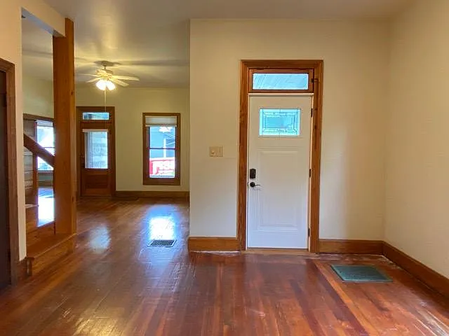 601 S Grant St — Photo 22