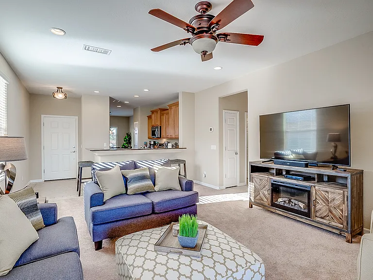 26731 W Pontiac Dr — Photo 21