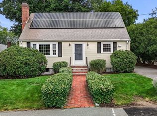 17 Harrington Rd, Waltham, MA 02452