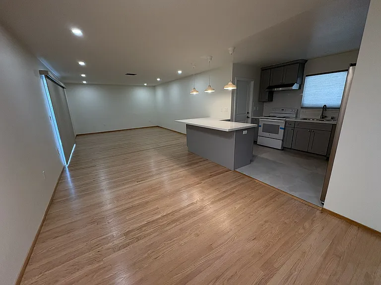 10238 N Portal Ave — Photo 1