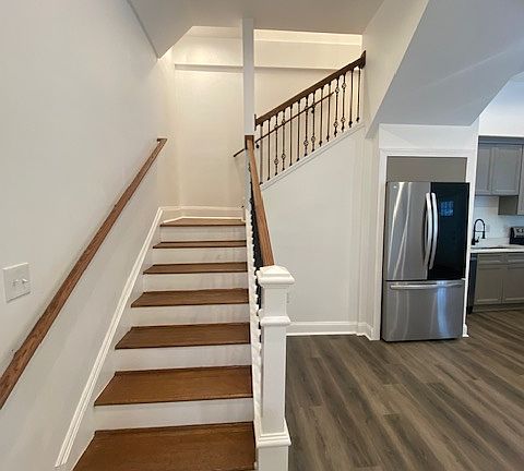 3rd image of 405 Hancock St