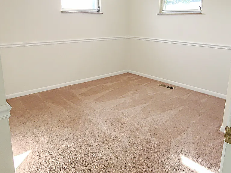 732 Davis Dr — Photo 6