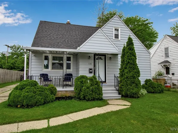 126 Midland Dr, Buffalo, NY 14225