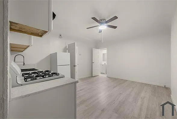 439 Lucas Ave #1 — Photo 10