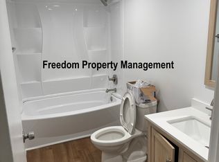719 Court St, Camden, SC 29020