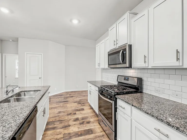 5518 Stormie Keep — Photo 7