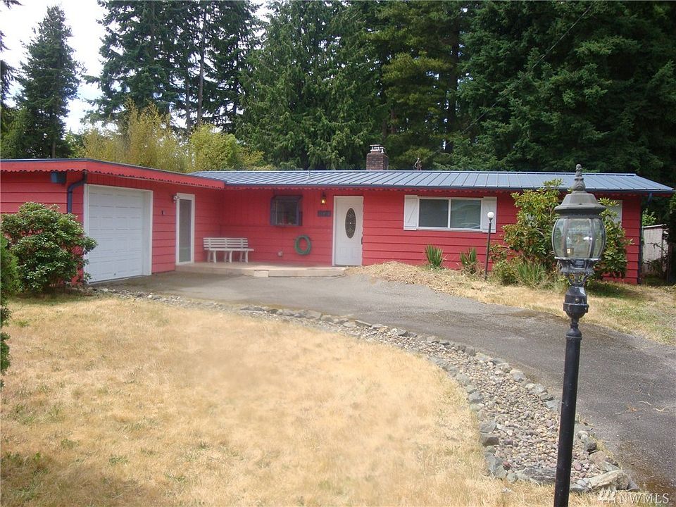 1st image of 19424 74th Ave W