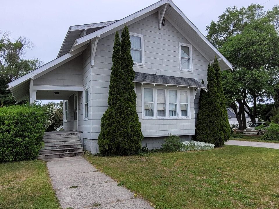 1st image of 240 E Orchard Ave