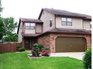 2206 Greenfield Dr, Belleville, IL 62221