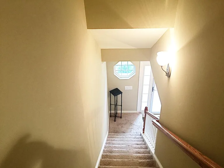 24 Bay Springs Dr — Photo 25