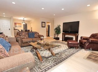 200 P St APT B-11, Sacramento, CA
