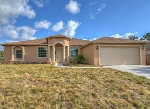 1st image of 156 SW Wakefield Circle S