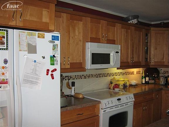 2nd image of 5148 Woodhaven Dr