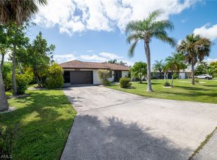 1910 SE 8th St, Cape Coral, FL 33990