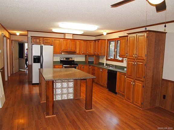 5th image of 706 Lesa Ln