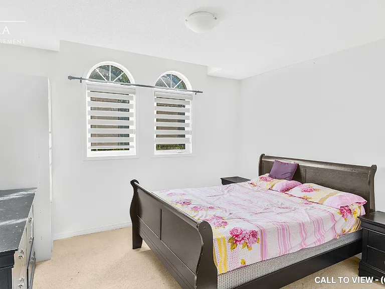 44 Thackery Dr — Photo 11