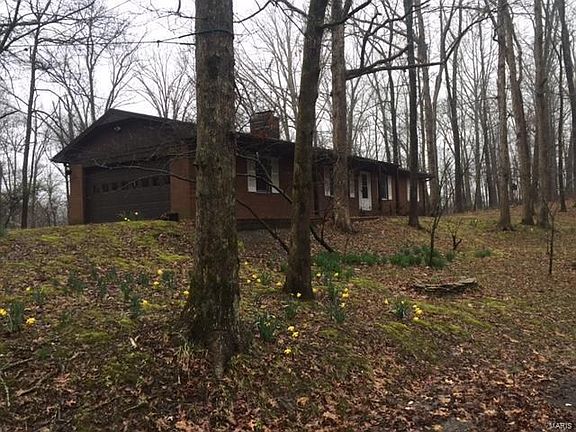 2nd image of 468 N Hills Dr