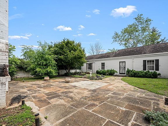 68th image of 162 Grizzell Ln