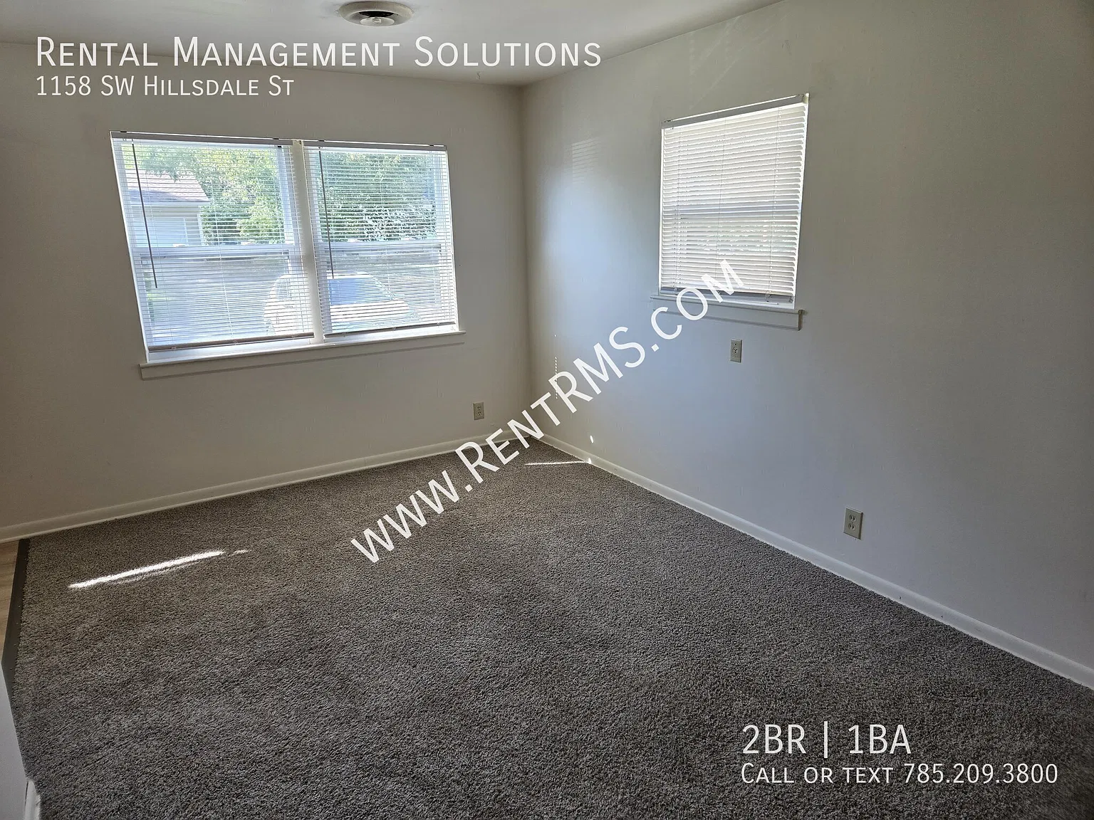 1158 Sw Hillsdale St- 2 Bed/1 Bath Duplex — Photo 3
