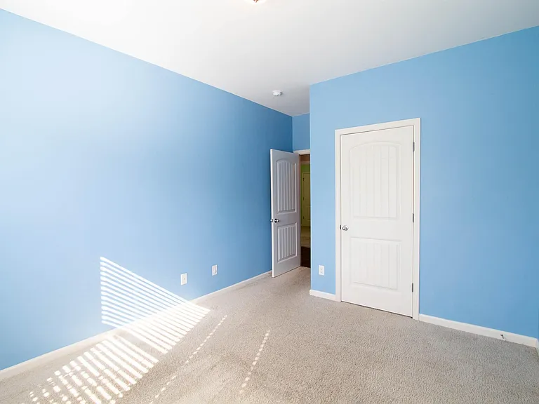1068 Aronimink Dr — Photo 27