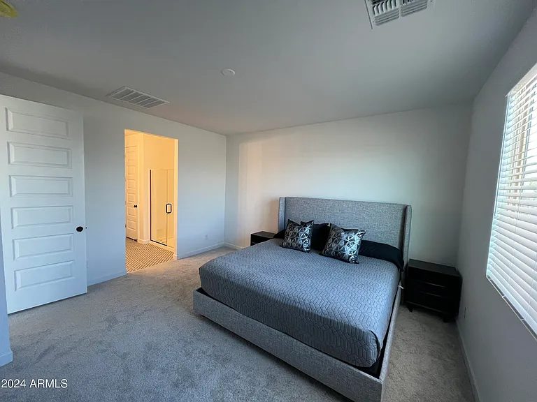 9844 E Satellite Dr — Photo 9