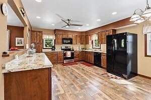 4th image of 20080 S 1485th Rd