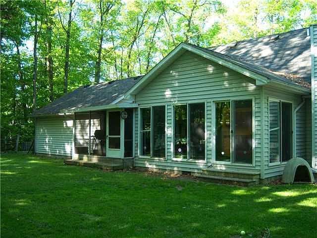 2nd image of 2800 Villa Dr