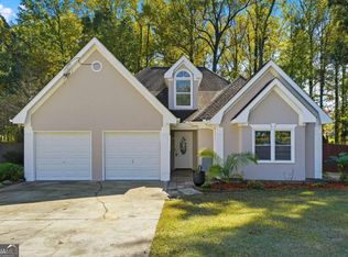 1210 Burning Bush Dr, Loganville, GA 30052