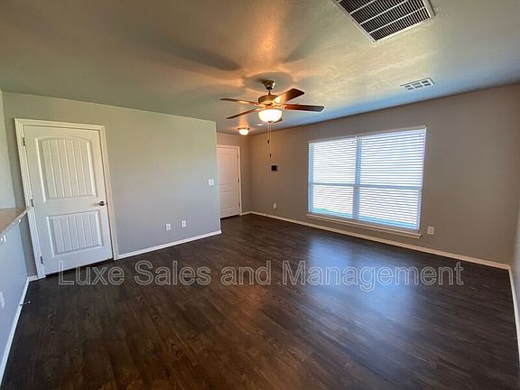 3rd image of 491 Washington Ave W