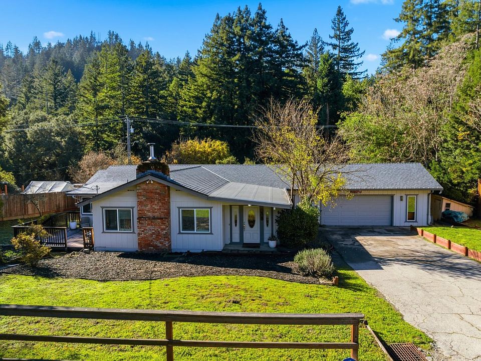 1st image of 165 Orchard Dr