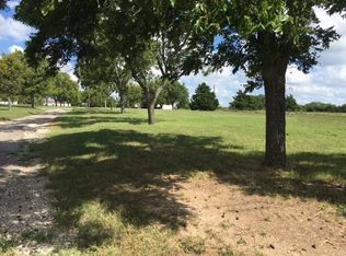 1892 S Walnut Grove Rd, Midlothian, TX 76065