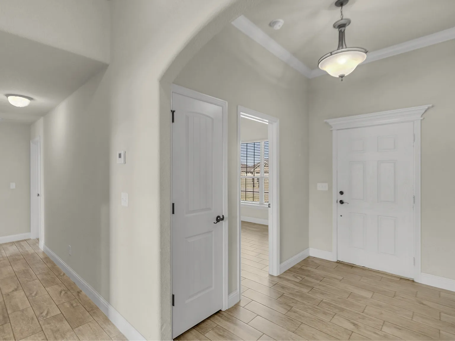 1101 Chattie Dr - 1 — Photo 2