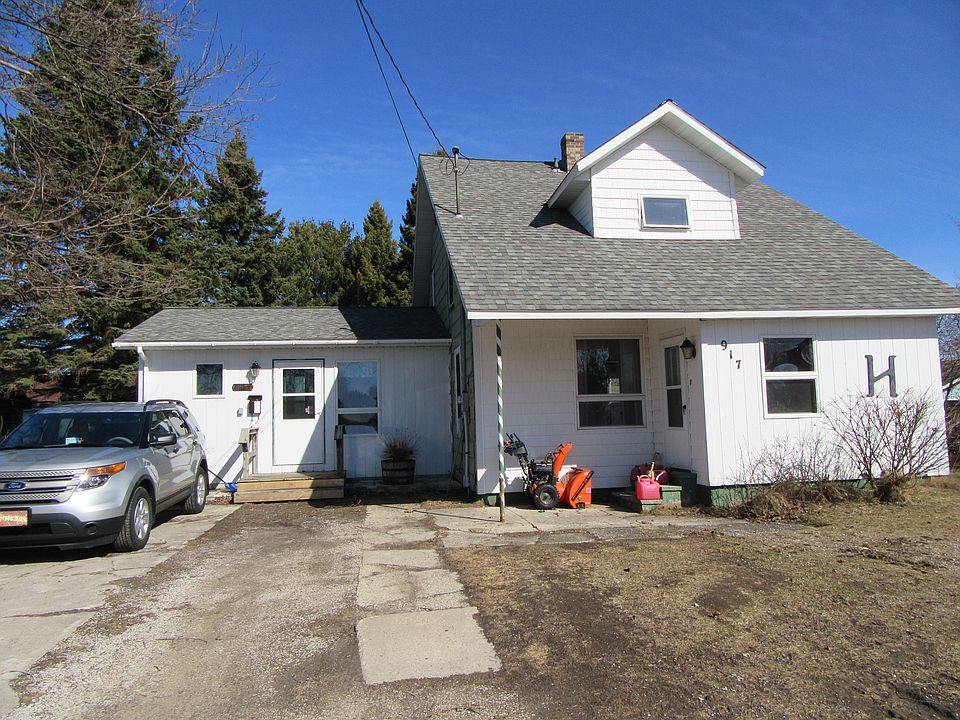 1st image of 917 W Elk St
