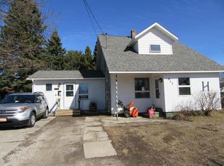 917 W Elk St, Manistique, MI 49854