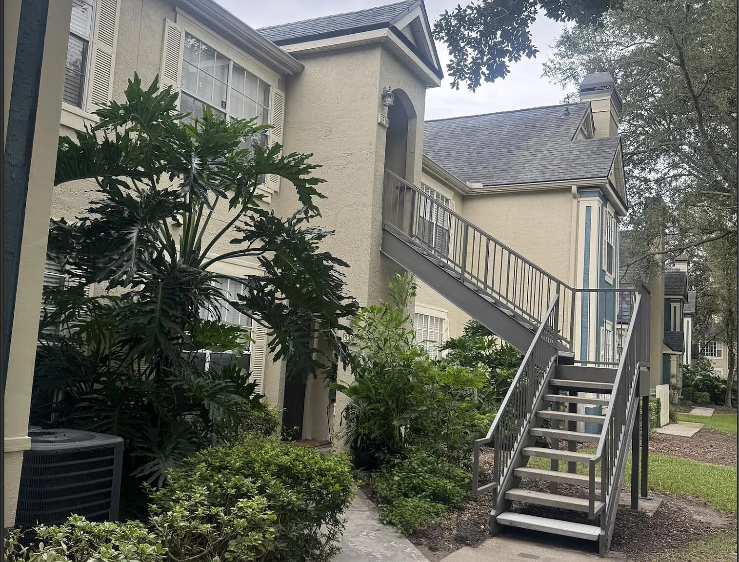 1 bed, 1.0 bath, 499 sqft, $1,380 — Photo 1